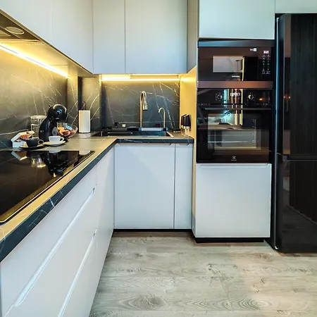 Апартаменти Brightnest *